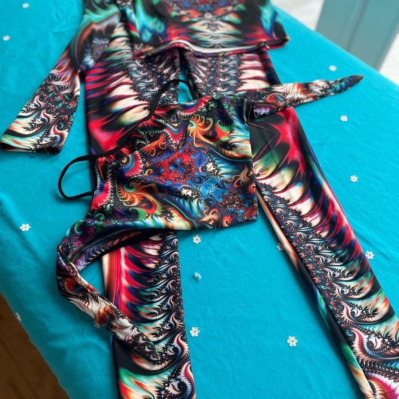 - NWOT Badinka dance wear 5 piece set - Picture 10 of 14